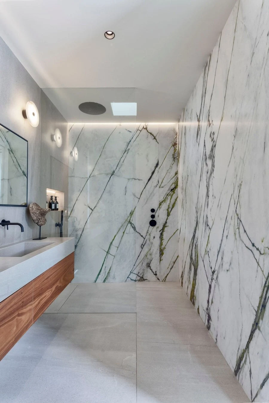 Porcelanosa surface detail