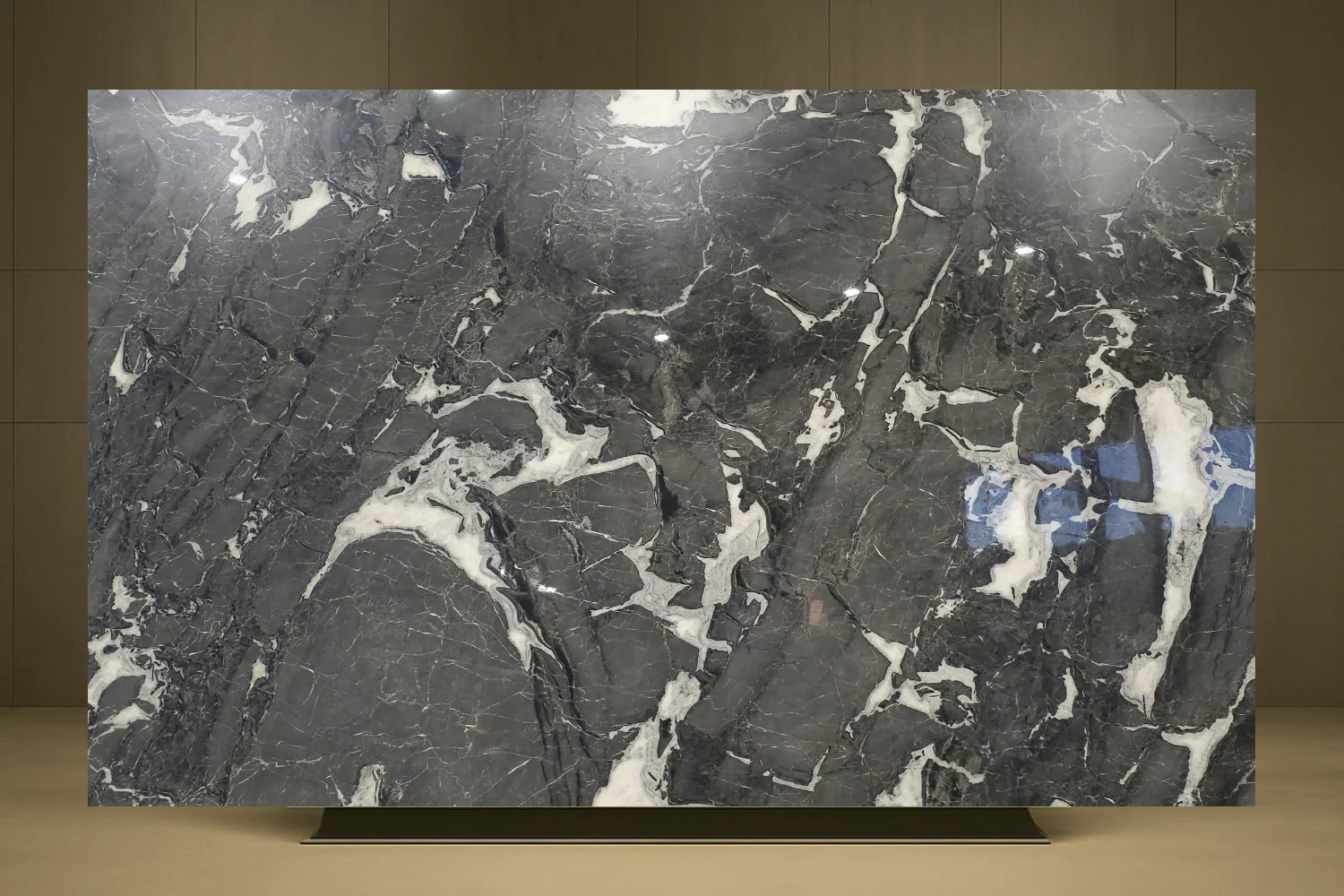 Calacatta Grigio polished marble slab